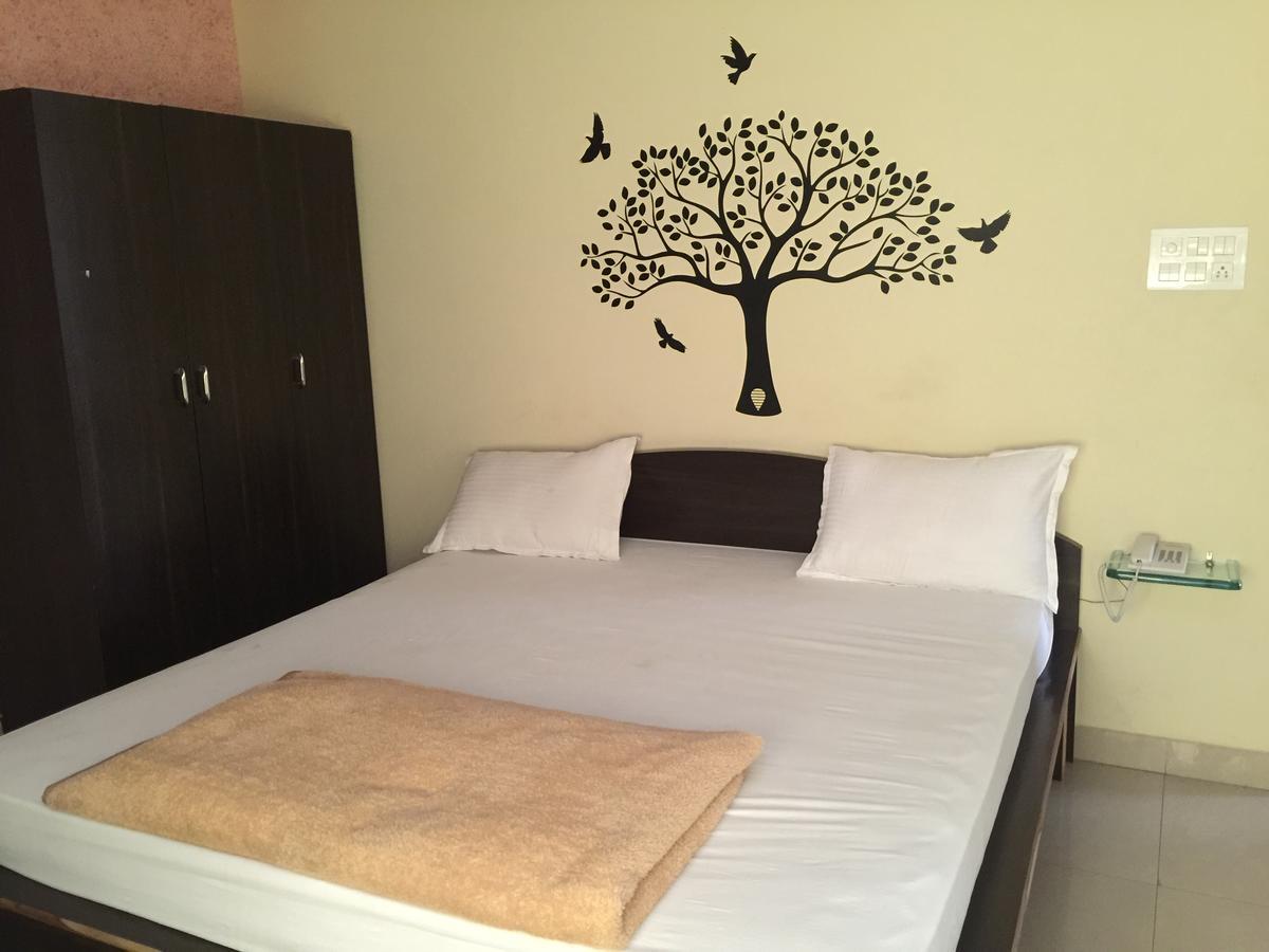 Maruthi Residency Inn & Restaurant Χιντεραμπάντ Εξωτερικό φωτογραφία